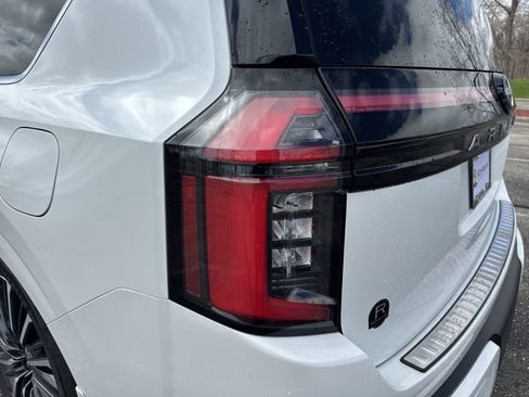 Used 2026 Nissan Armada Platinum Reserve AWD/4WD image 27