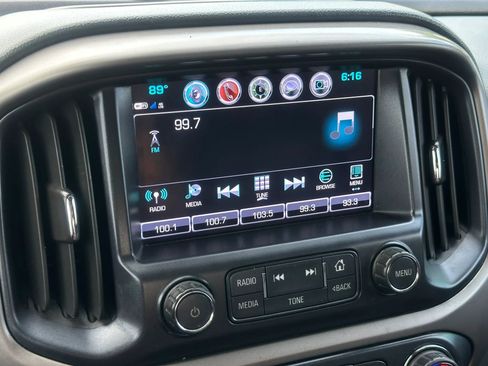 Used 2018 Chevrolet Colorado Z71 image 25