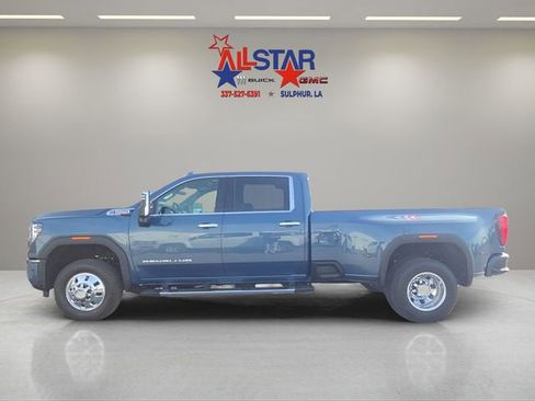 New 2026 GMC Sierra 3500 Denali w/ Denali Reserve Package image 4