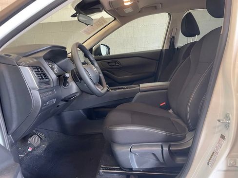Certified 2026 Nissan Rogue S FWD image 10