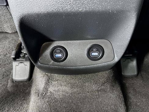 Certified 2021 Hyundai Santa Fe SEL Premium image 28