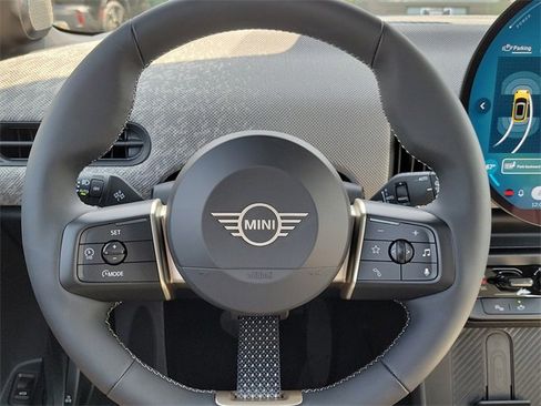 Used 2025 MINI Cooper S image 17