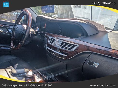 Used 2011 Mercedes-Benz S 550 4MATIC image 25