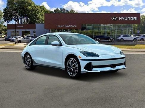 New 2025 Hyundai Ioniq 6 SEL AWD/4WD image 11