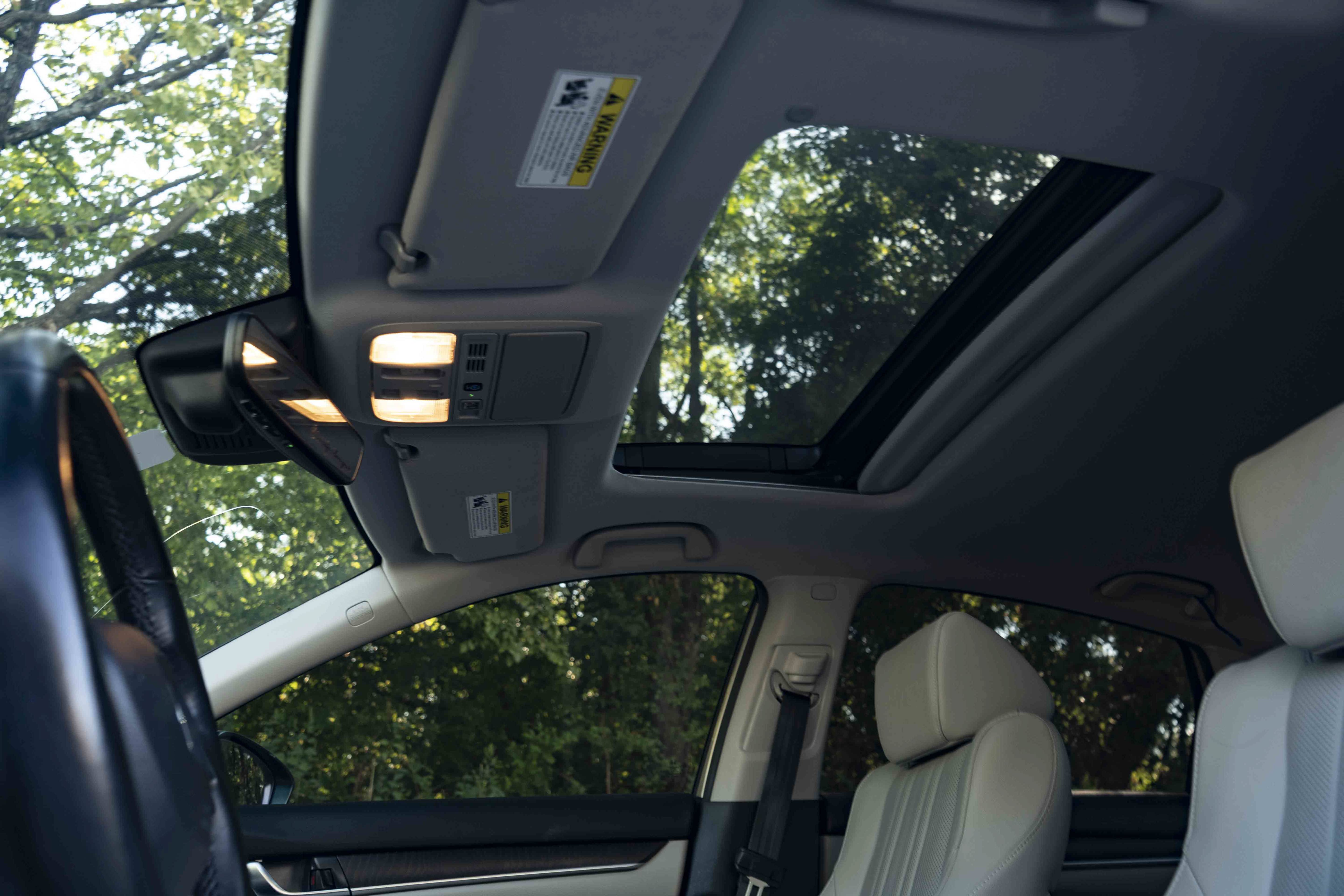 Used 2020 Honda Accord Touring image 33