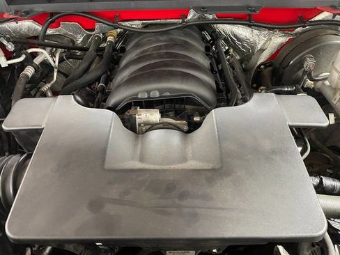 Used 2018 GMC Sierra 1500 SLE w/ Suspension Package, Off-Road AWD/4WD image 23