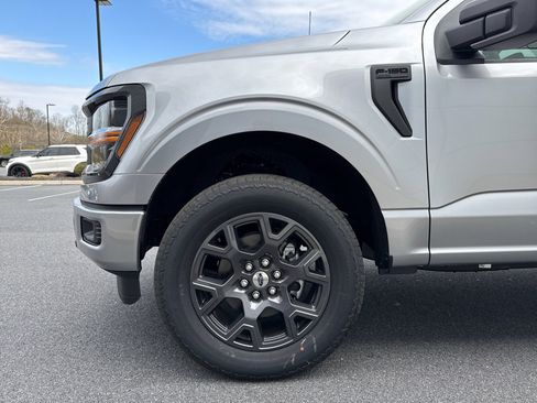 New 2026 Ford F150 STX w/ Equipment Group 200A AWD/4WD image 18