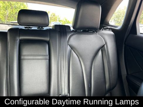 Used 2019 Lincoln MKC Premiere FWD image 14