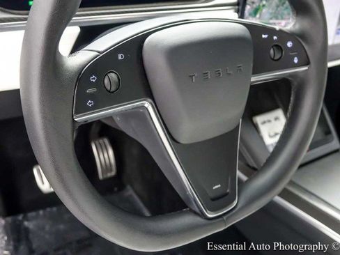 Used 2023 Tesla Model X Plaid AWD/4WD image 17