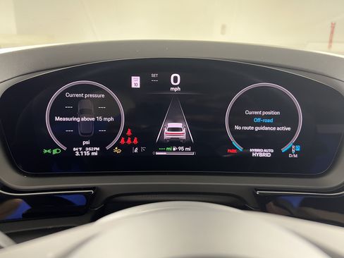 Certified 2026 Porsche Cayenne E-Hybrid AWD/4WD image 18
