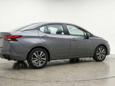 Used 2025 Nissan Versa SV FWD image 9