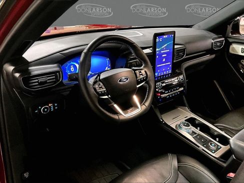 Certified 2024 Ford Explorer ST w/ Equipment Group 401A image 17