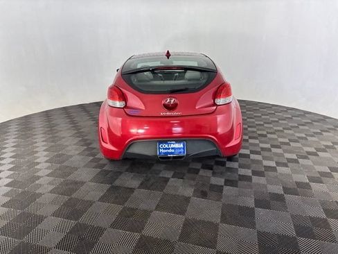 Used 2014 Hyundai Veloster FWD image 7