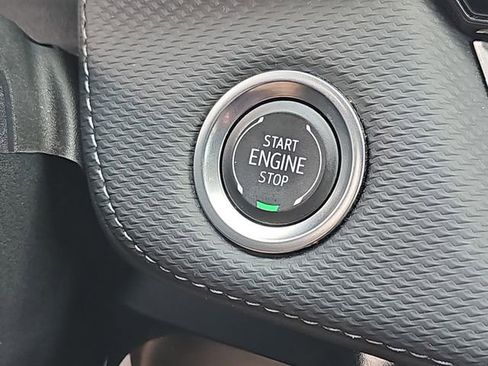 Used 2025 Chevrolet Equinox LT image 27