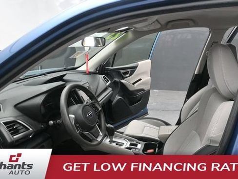 Used 2023 Subaru Forester AWD/4WD image 17
