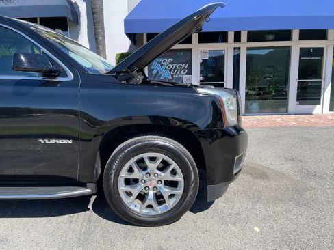 Used 2016 GMC Yukon SLE w/ Convenience Package image 34