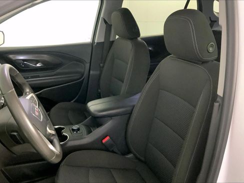 Used 2024 GMC Terrain SLE AWD/4WD image 22