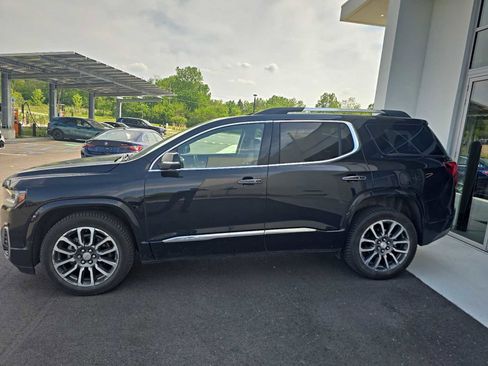 Used 2021 GMC Acadia Denali w/ Denali Ultimate Package AWD/4WD image 1