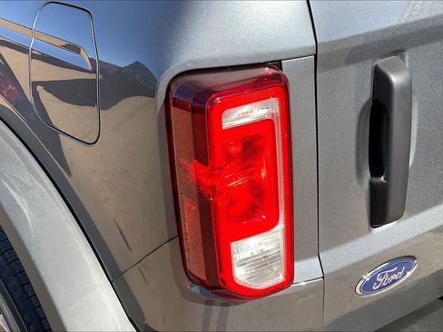 New 2025 Ford Bronco 4-Door image 14