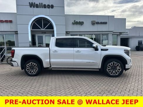 Used 2025 GMC Sierra 1500 Denali Ultimate AWD/4WD image 5