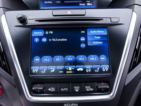 Used 2018 Acura MDX FWD image 17