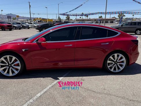 Used 2018 Tesla Model 3 Performance AWD/4WD image 3