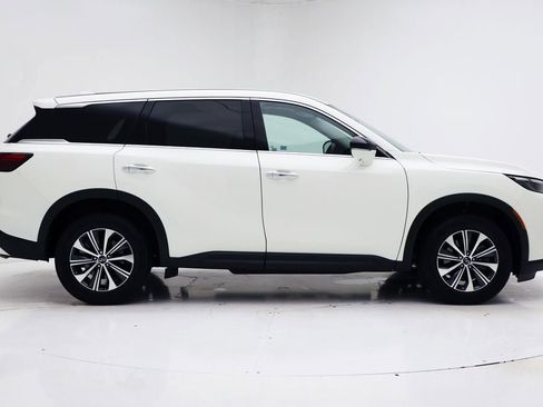 Used 2023 INFINITI QX60 Pure image 2