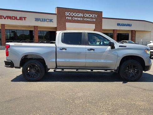 Certified 2023 Chevrolet Silverado 1500 LT Trail Boss w/ LPO, Dark Essentials Package AWD/4WD image 5