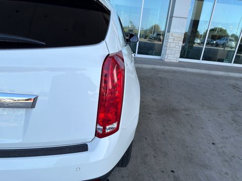 Used 2015 Cadillac SRX Luxury FWD image 8