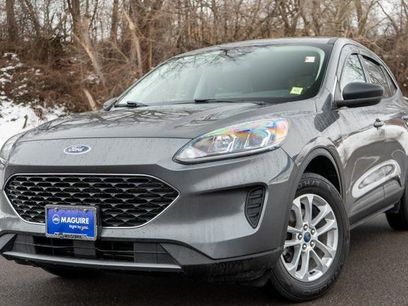 Used 2022 Ford Escape SE w/ Cold Weather Package