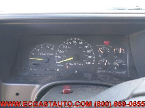 Used 1997 Chevrolet Suburban 4WD w/ Preferred Equipment Group 3 image 14