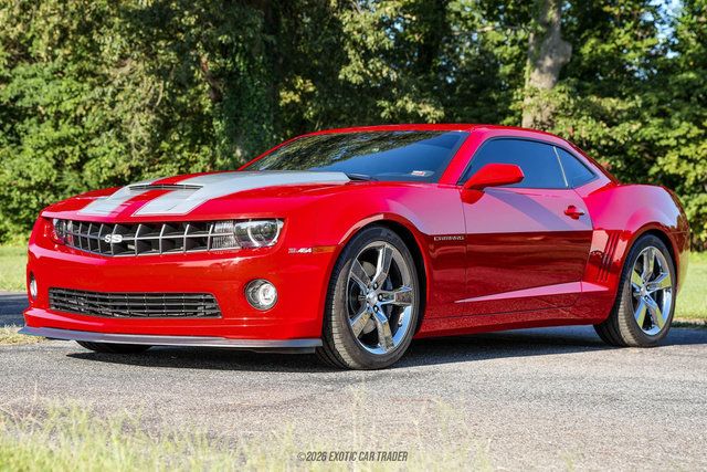 Used 2011 Chevrolet Camaro SS w/ RS Package RWD image 14