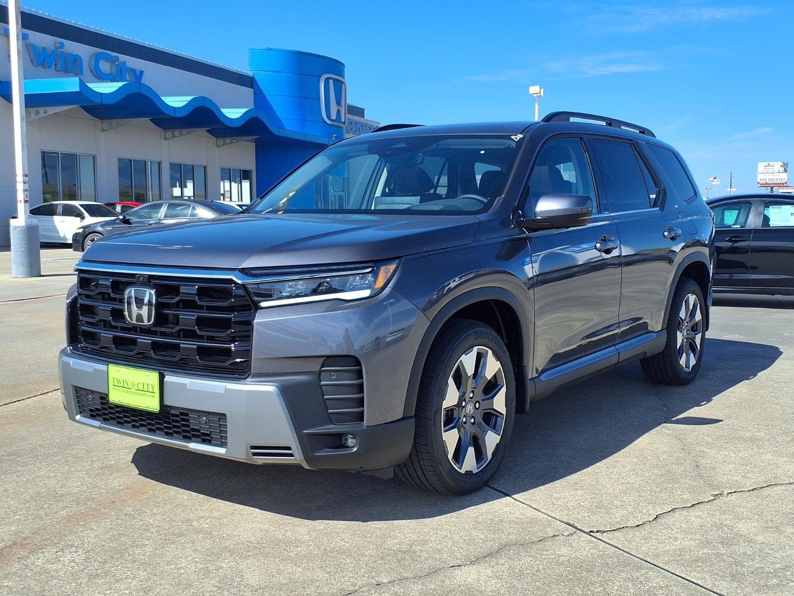 New 2026 Honda Pilot Elite image 3