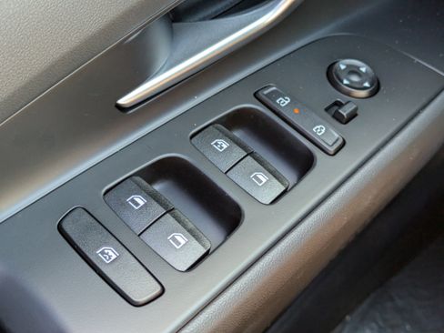 New 2026 Hyundai Elantra Blue image 21