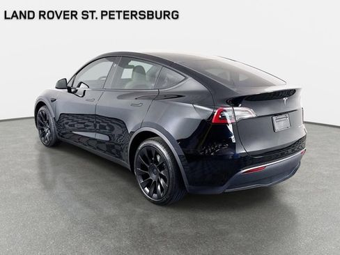 Used 2023 Tesla Model Y Long Range image 7