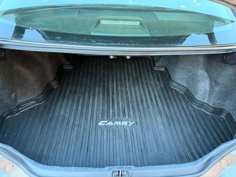 Used 2016 Toyota Camry SE FWD image 87