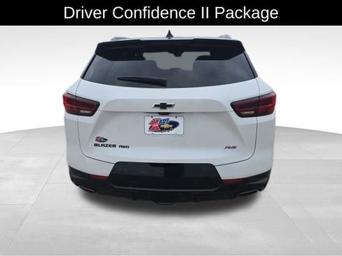 Certified 2024 Chevrolet Blazer RS w/ Driver Confidence II Package image 6