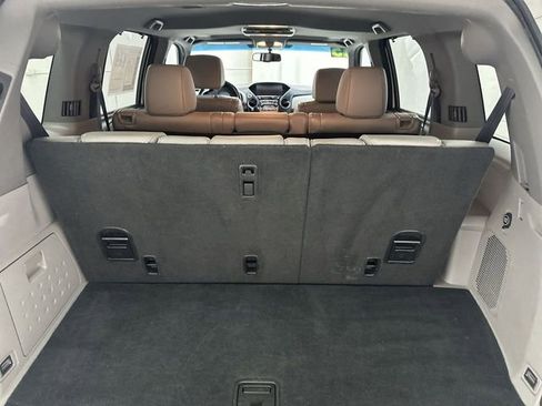Used 2015 Honda Pilot Touring image 17