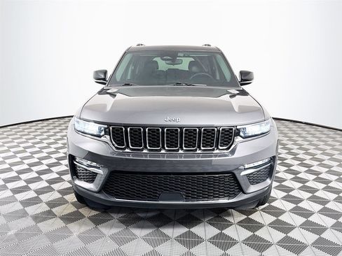 Used 2022 Jeep Grand Cherokee Limited 4xe image 2