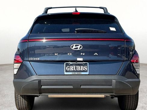 Used 2025 Hyundai Kona SEL FWD image 7
