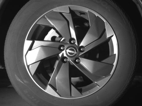 Used 2025 Nissan Rogue SV AWD/4WD image 18