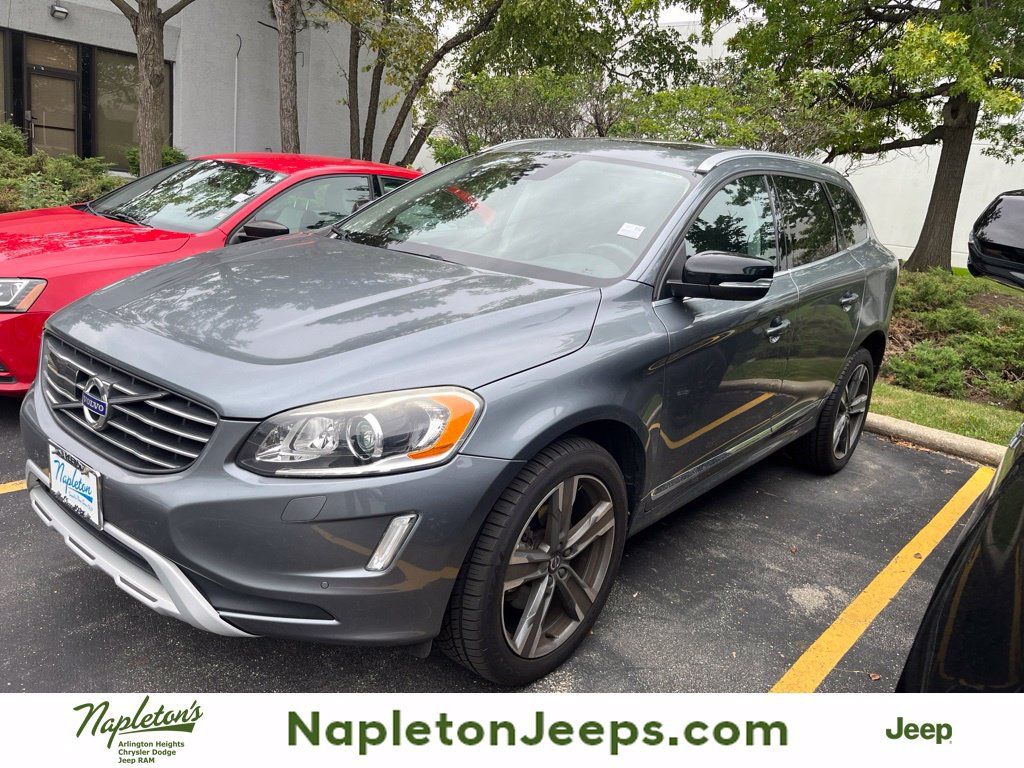 Used 2017 Volvo XC60 T5 Dynamic w/ Advanced Package AWD/4WD image 1