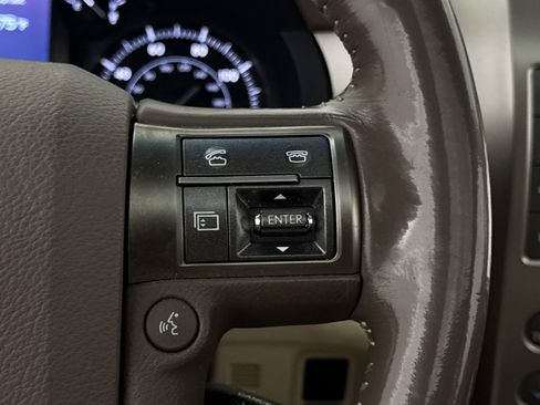 Used 2016 Lexus GX 460 w/ Premium Package AWD/4WD image 32