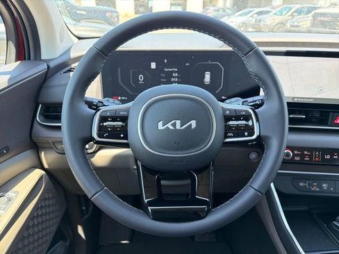 New 2026 Kia Carnival SX FWD image 10