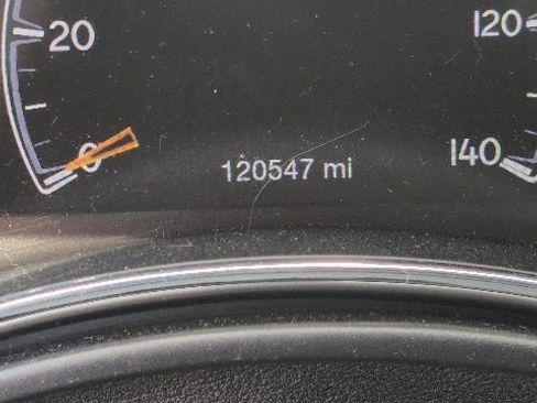 Used 2019 Jeep Grand Cherokee Laredo AWD/4WD image 45