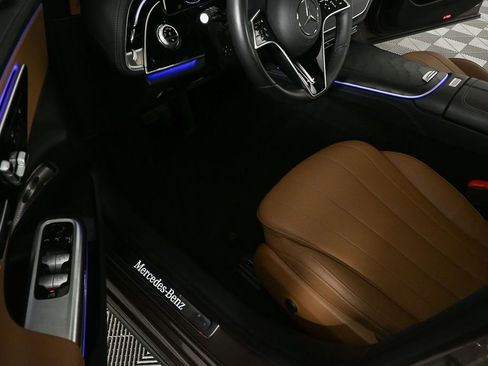 Used 2024 Mercedes-Benz E 450 4MATIC Sedan image 7