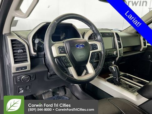 Used 2018 Ford F150 Lariat w/ Equipment Group 502A Luxury AWD/4WD image 3