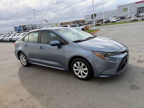 Used 2024 Toyota Corolla LE image 7