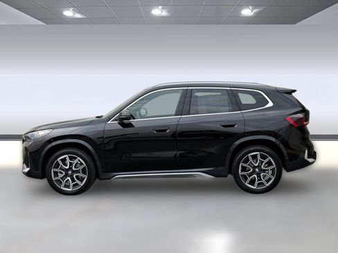 Used 2026 BMW X1 xDrive28i w/ Convenience Package AWD/4WD image 2