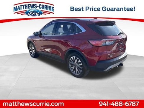 Certified 2020 Ford Escape Titanium w/ Titanium Premium Package 2.0 AWD/4WD image 6